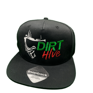 Schwarzes DirtHive Core Snapback Cap mit klassischem Logo-Stick ohne Mittelnaht